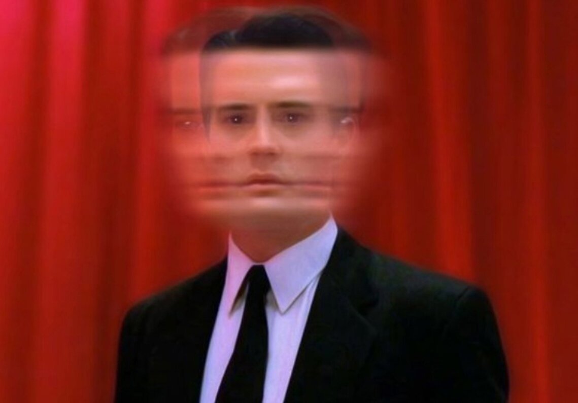 Примерно такая у вас будет голова к окончанию прочтения. Кадр из сериала "Твин Пикс"