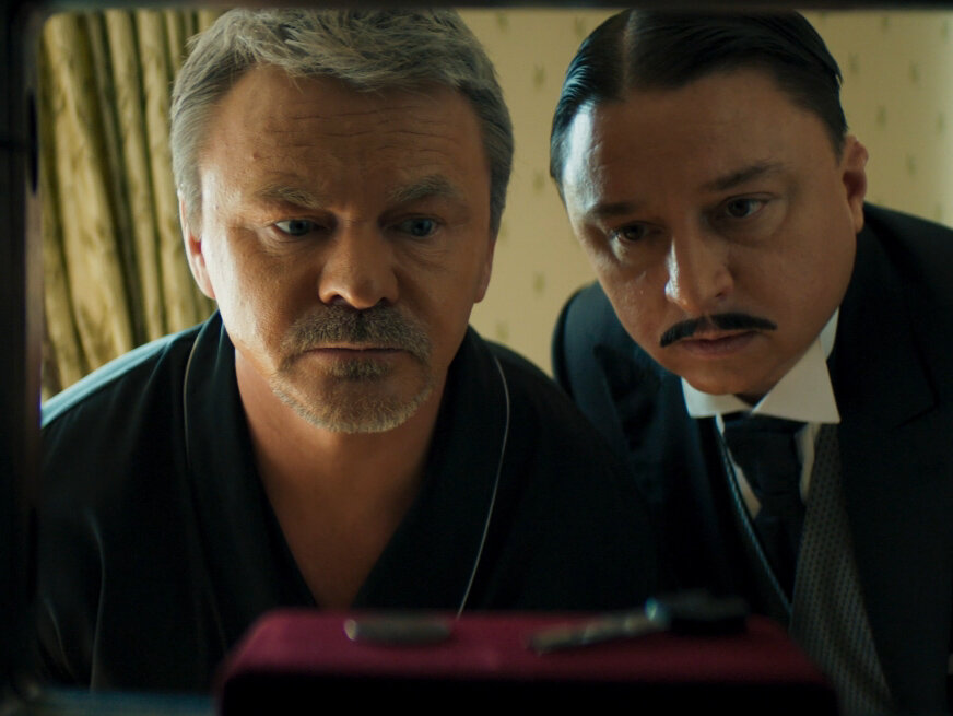 Кадр из сериала "Бедный олигарх"