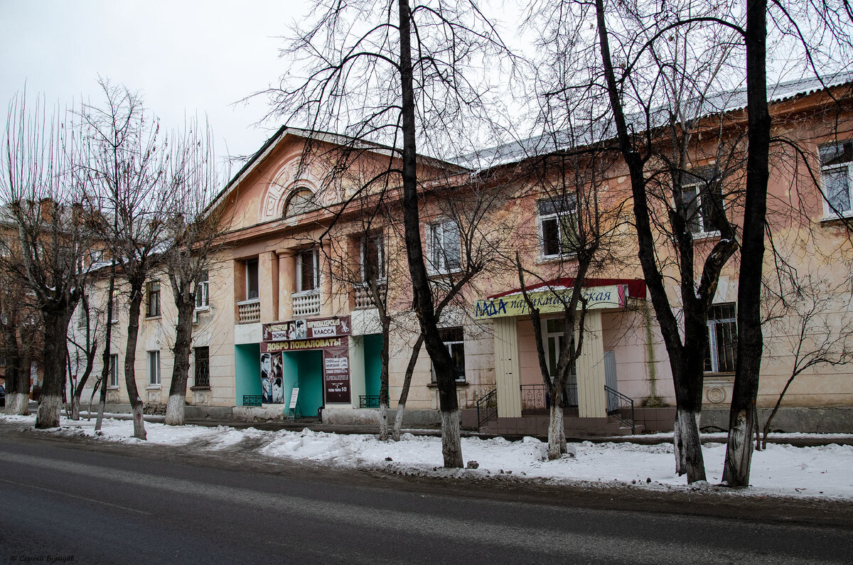 ВЕКТОРЫ РАЗВИТИЯ КОЛОРИСТИКИ ГОРОДА ТЮМЕНИ | Национальный исследовательский  институт культурного наследия | Дзен