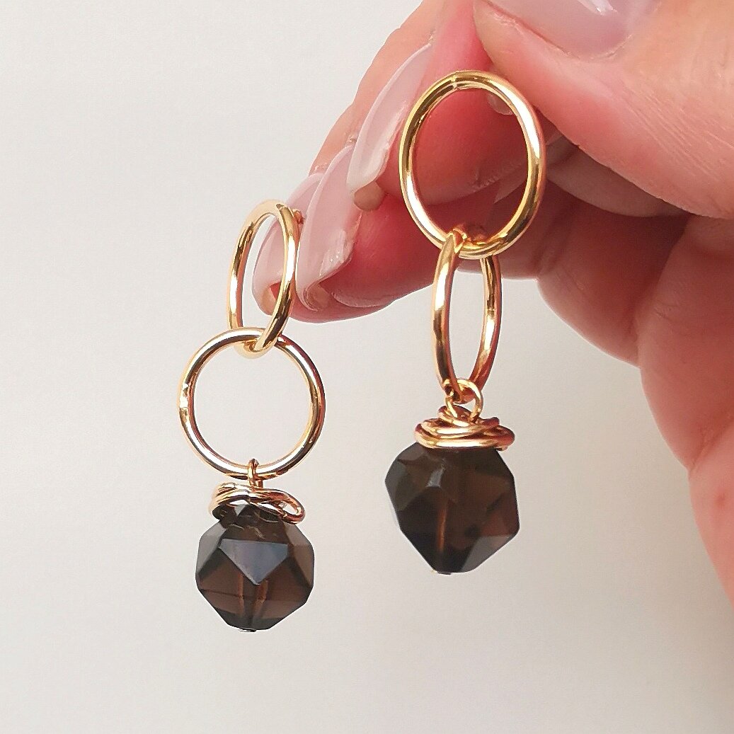 Серьги кольца с натуральным Раухтопазом, дизайн LARA.FA jewelry (фото автора) 