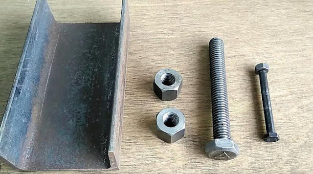          ,    ,      .-2