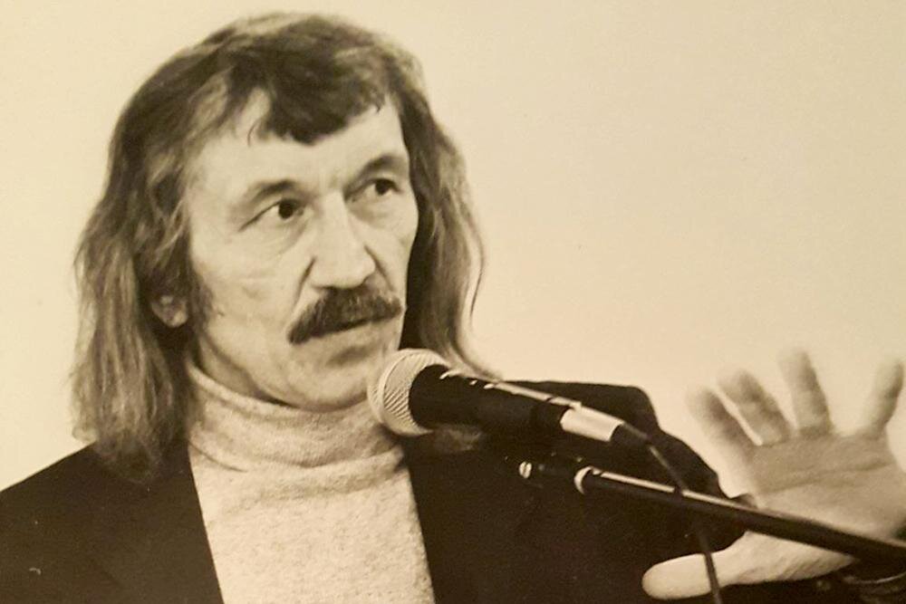 Александр Ерёменко, источник Яндекс картинки.