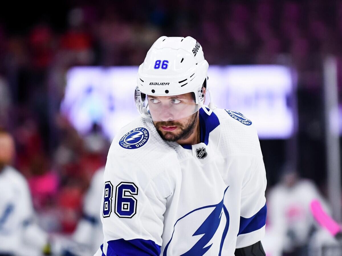    Хоккеист "Тампа-Бэй Лайтнинг" Никита Кучеров© Фото : twitter.com/lightning