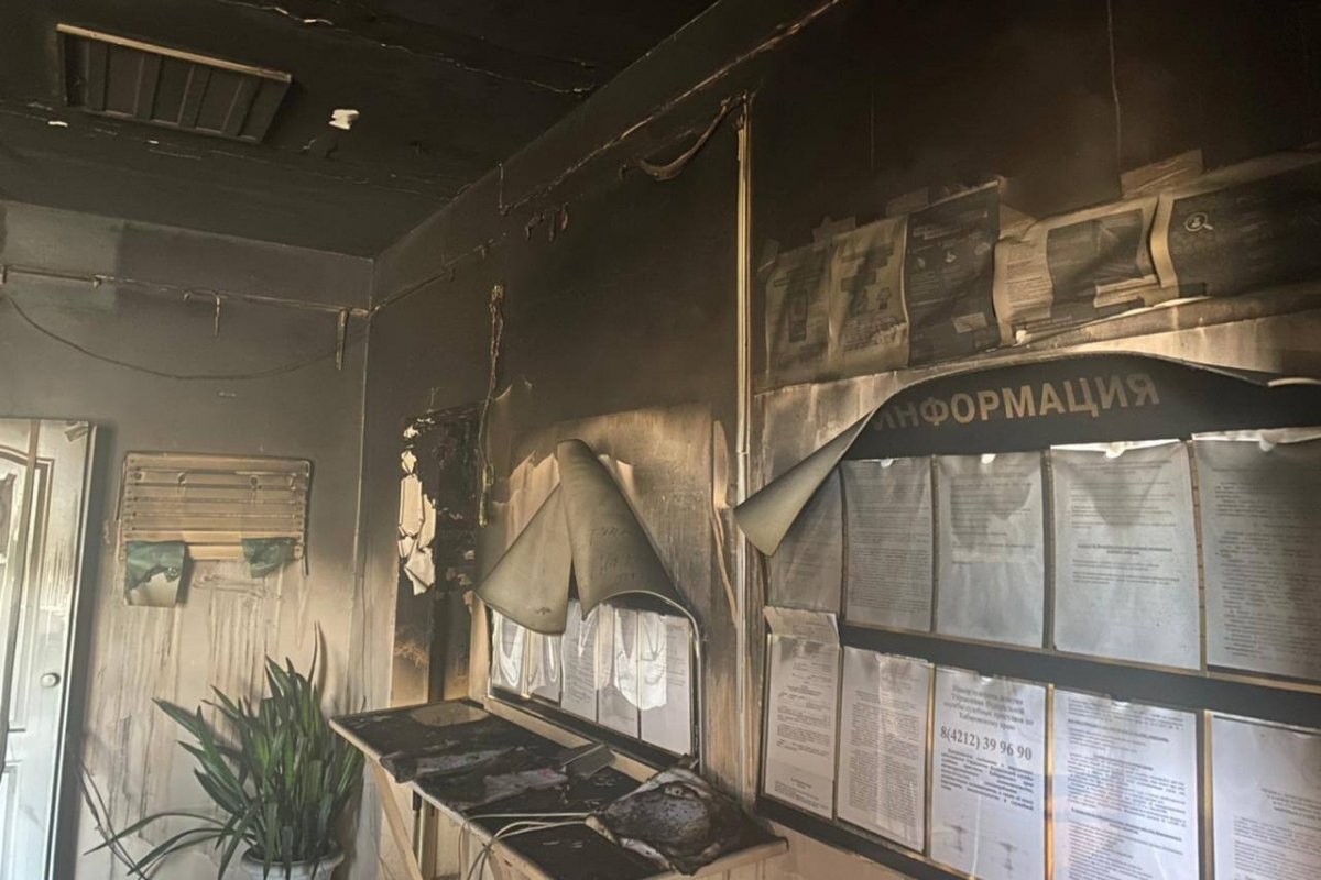    В Хабаровском крае возбуждено уголовное дело после поджога мирового суда