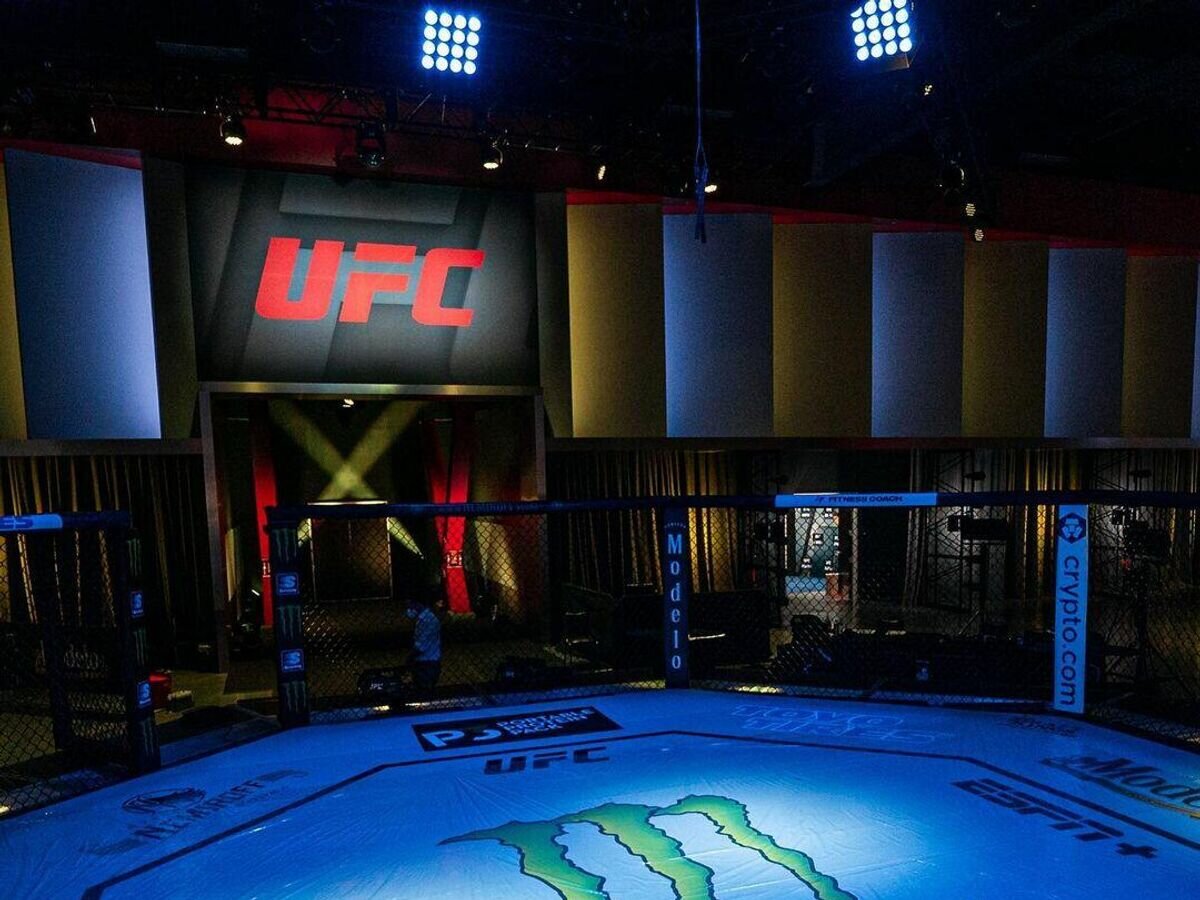    Октагон UFC© Фото : UFC