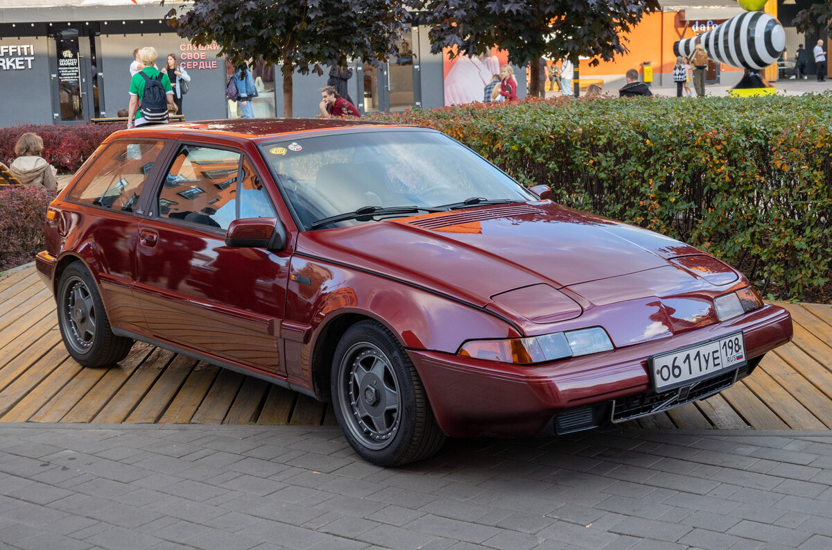 Ciay Meet: закрытие сезона ярких машин | Motor.ru | Дзен