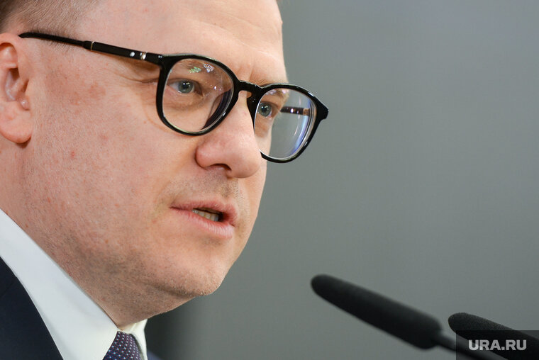    Алексей Текслер поздравил южноуральцев с Днем отца