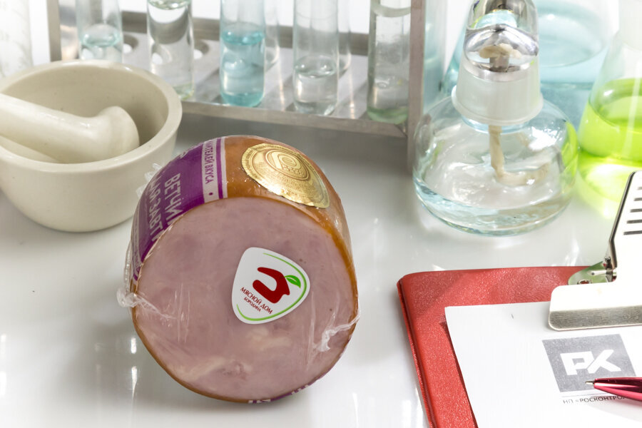 Как показывают проверки, которые проводит Росконтроль, мясные продукты – одна из наиболее часто фальсифицируемых категорий товаров.-4