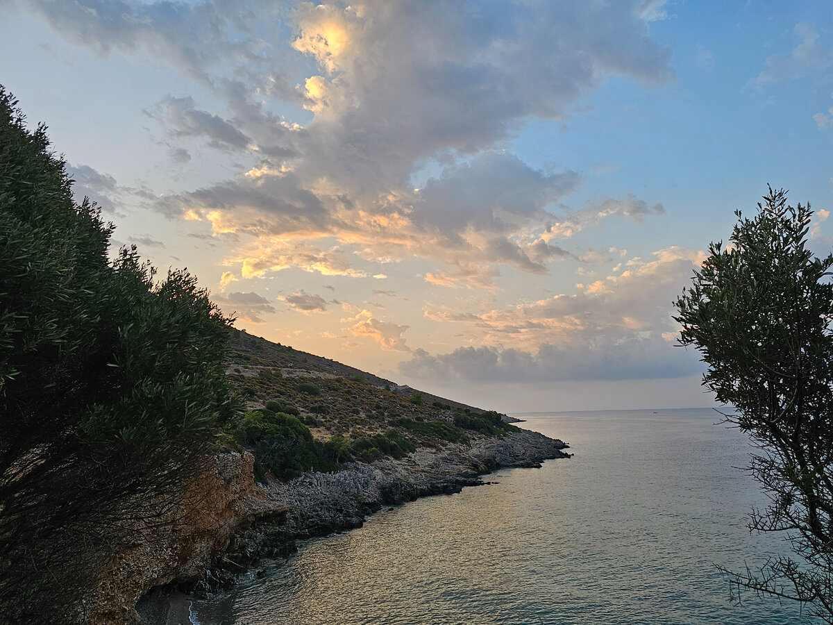 Восход в автокемпинге Акчабюк