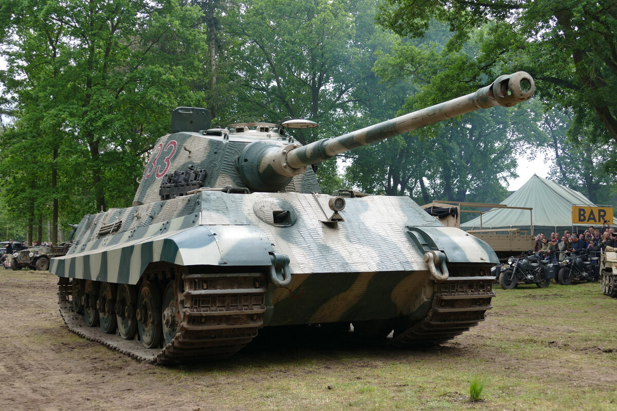 Pz.Kpfw.Tiger Ausf.B на Militracks-2018.