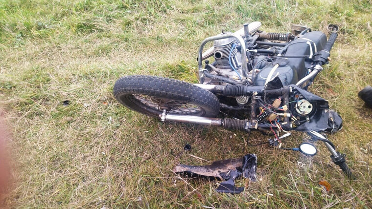    Водитель не обладал правом управлять данным видом транспорта