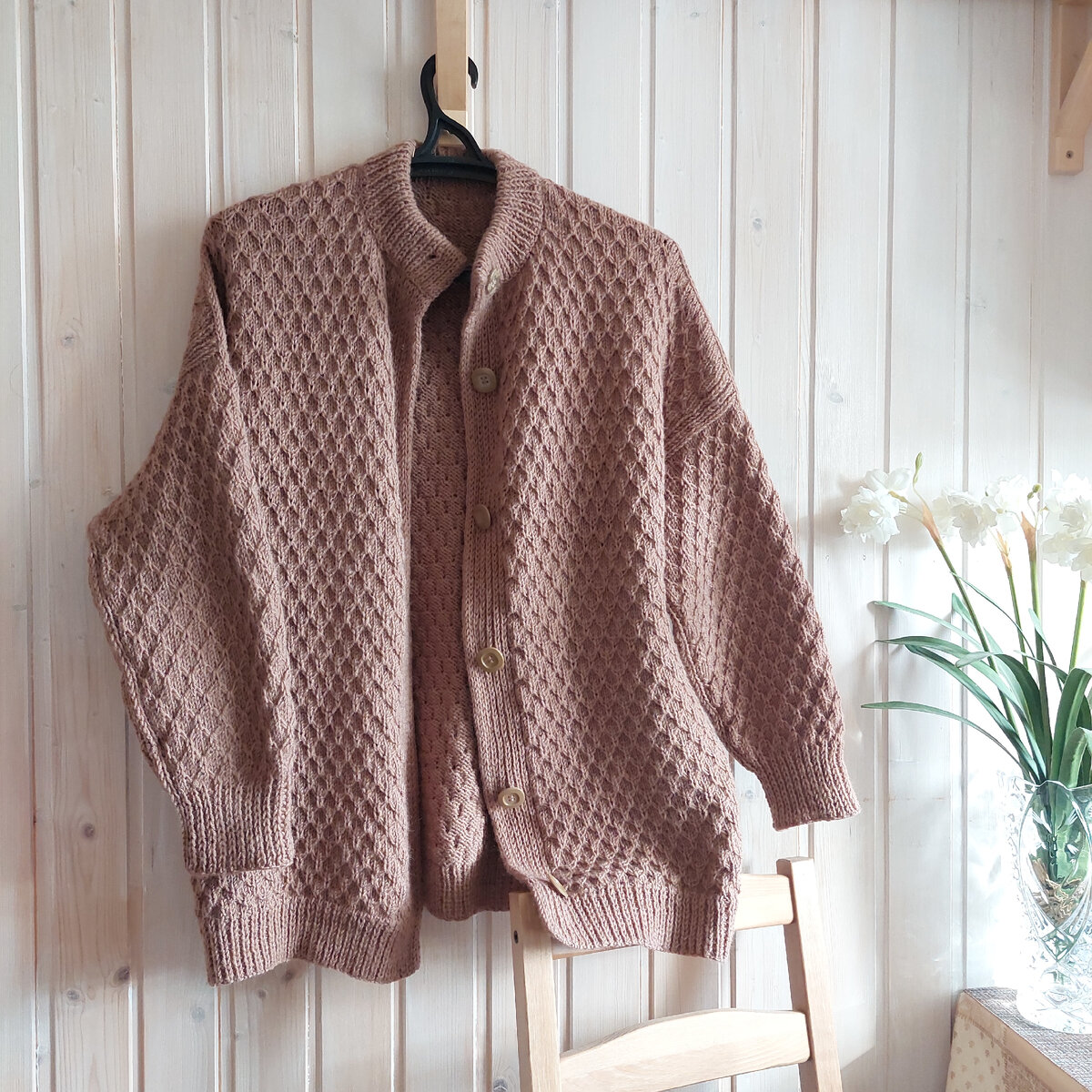 Кардиган из Merino de Lux.
