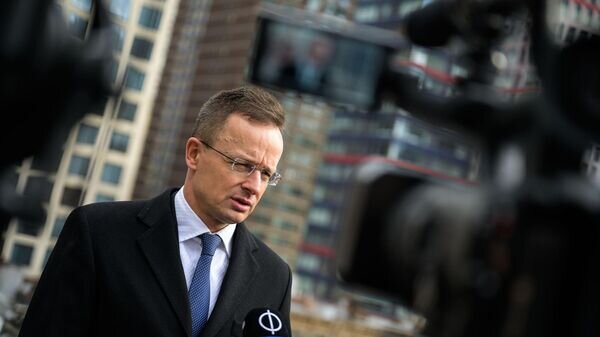    © Photo : Facebook (запрещена в РФ) / Szijjártó Péter / MARTON_KIRALY