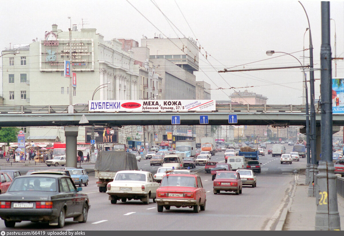 История самой бесполезной автомобильной эстакады Москвы | О Москве нескучно  | Дзен