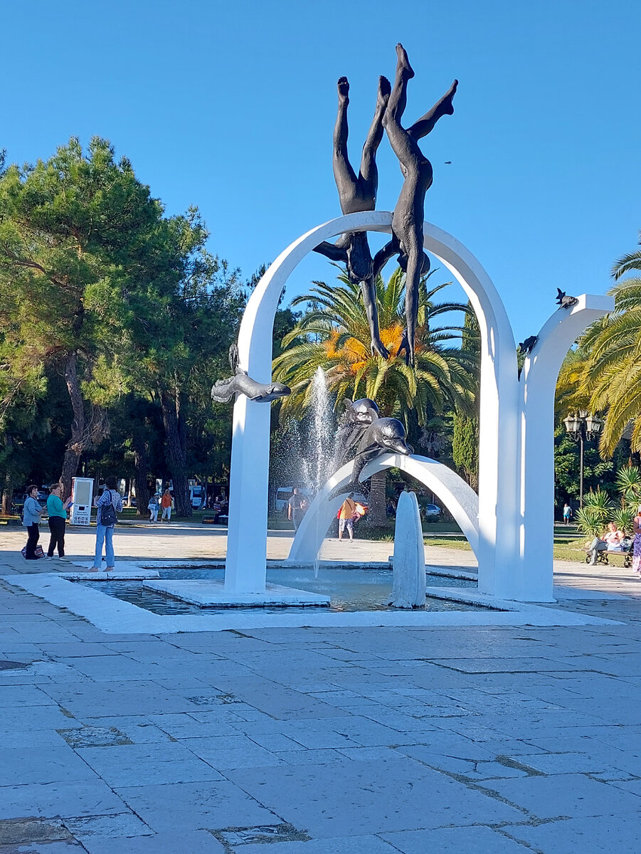 Самая известная композиция Пицунды