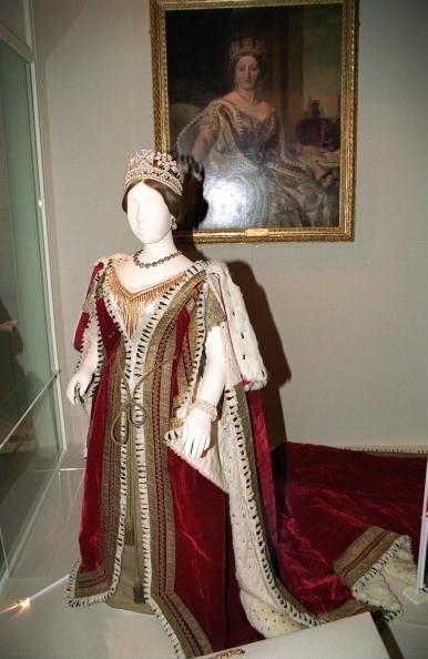"Парламентское" платье королевы Виктории.
