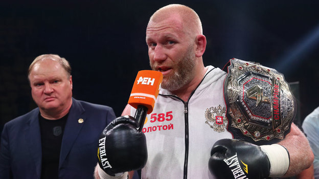    Владимир Хрюнов и Сергей Харитонов.Дарья Исаева