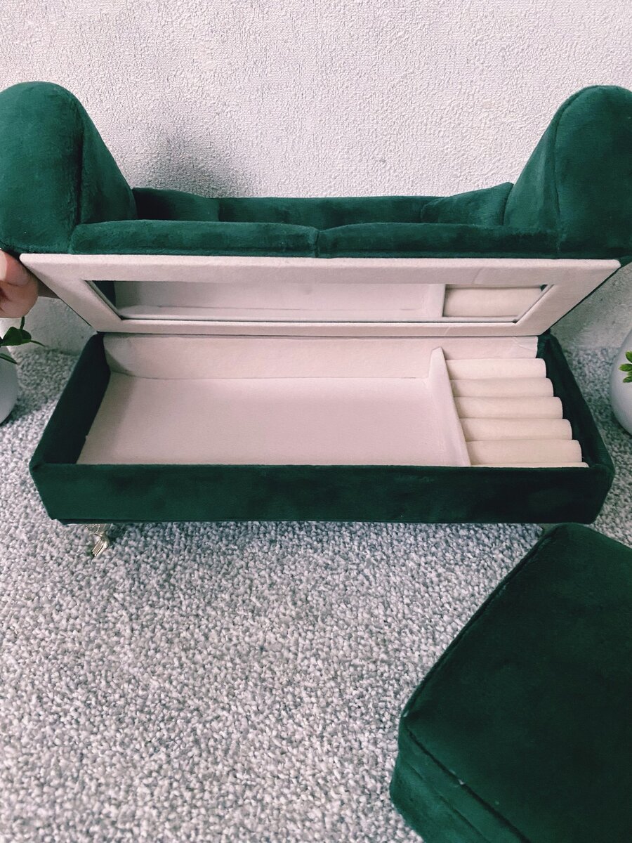 Функциональный диван