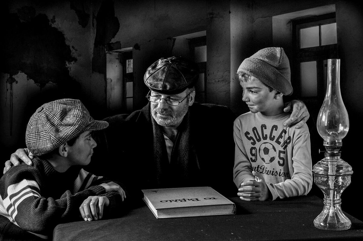 George Baladakis (Greece), FIAP Gold Medal, The end of story/Конец истории