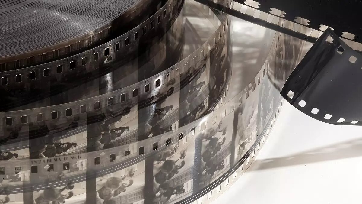     А вы знали, что режиссер фильма «Здравствуйте, я ваша тетя!» Виктор Титов жил в Ростове-на-Дону? Впервые об этом я услышал от известного ростовского кинорежиссера Юрия Георгиевича Калугина.