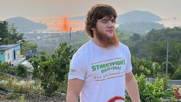    Шара Буллет. Соцсети