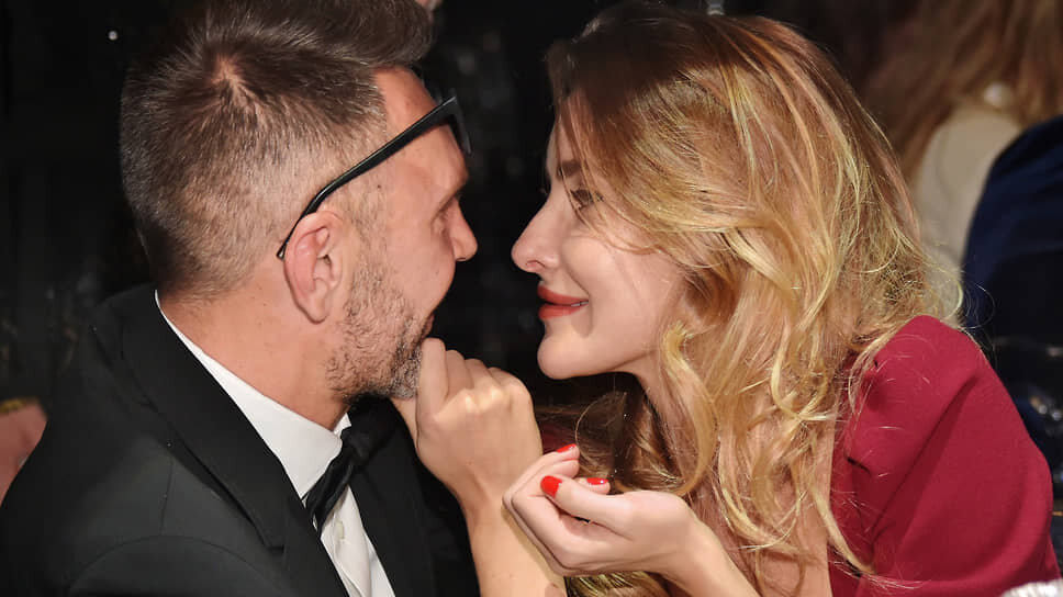 Фото: Ирина Бужор / Коммерсантъ📷Сергей и Ольга Шнуровы в 2018 году