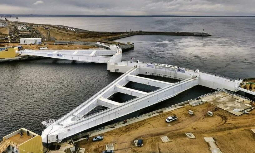 Кад кронштадт дамба. Дамба питер кронштадт. Дамба питер кронштадт. Дамба в санкт-петербурге кронштадт. Комплекс защитных сооружений санкт-петербурга.