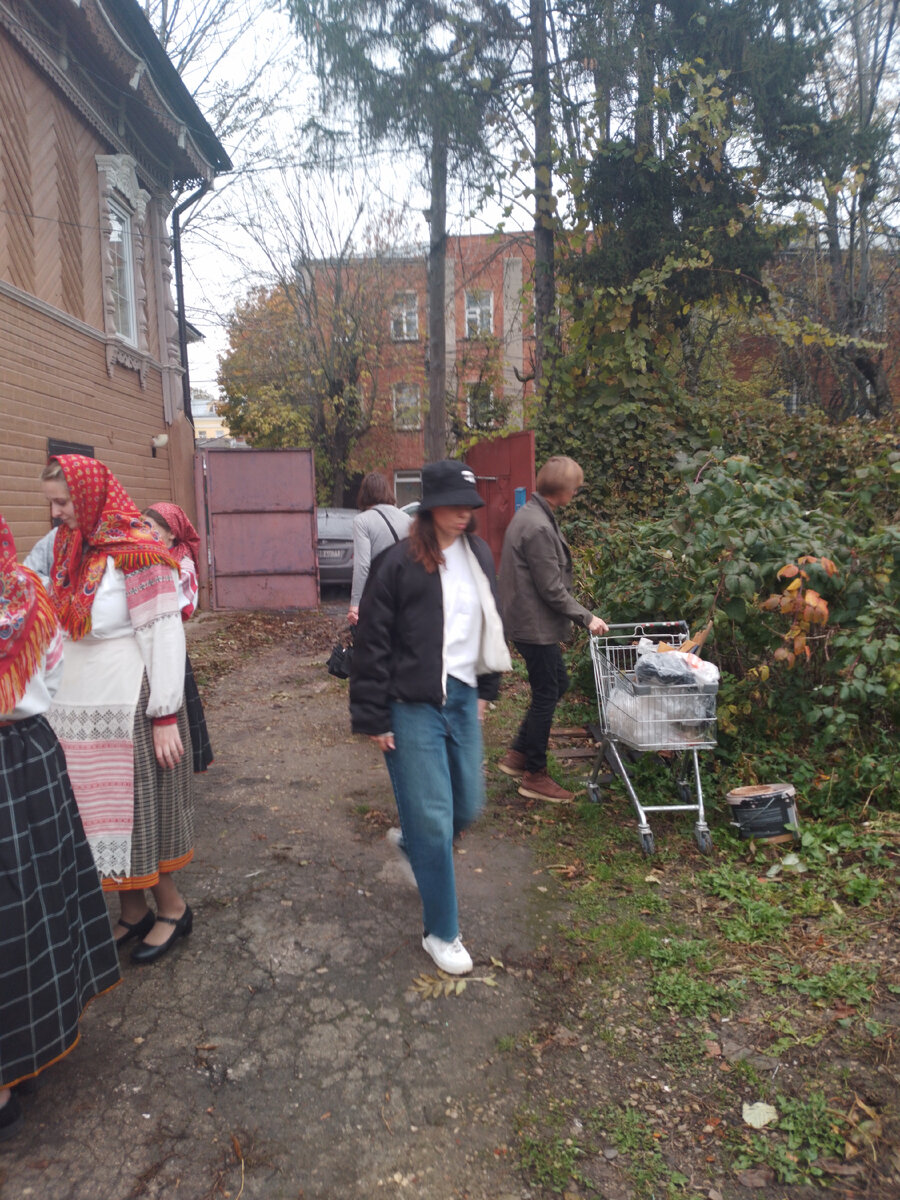  Если мне предложили пойти на закрытие сезона футбольного сезона тульского Арсенала, то я бы здесь десять раз подумал, но когда получил приглашение на аналогичное мероприятие, как закрытие сезона Том -4