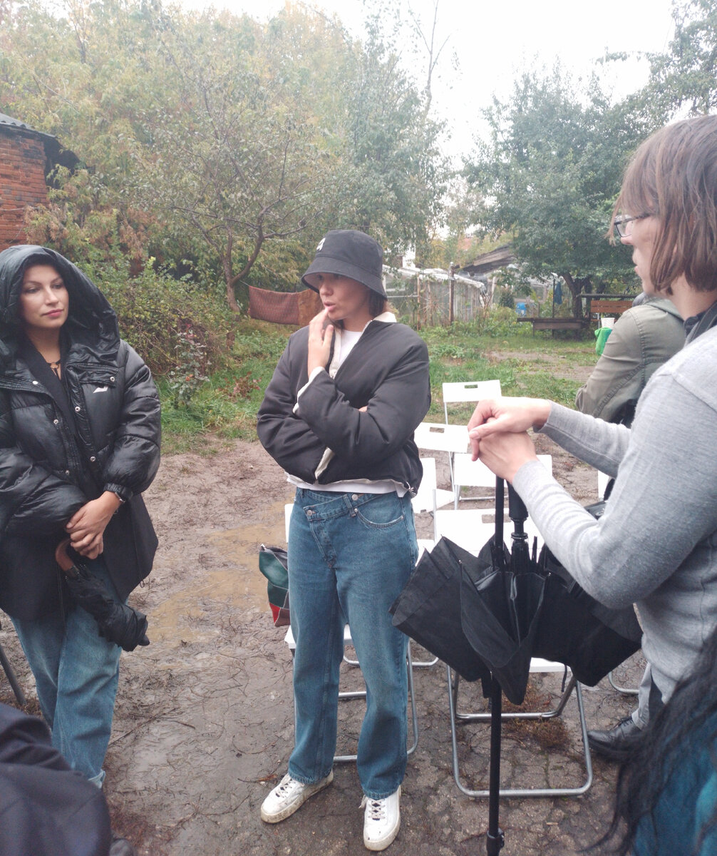  Если мне предложили пойти на закрытие сезона футбольного сезона тульского Арсенала, то я бы здесь десять раз подумал, но когда получил приглашение на аналогичное мероприятие, как закрытие сезона Том -32