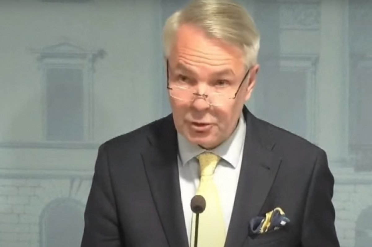    Кандидат в лидеры Финляндии предложил запретить совмещать гражданство с РФ