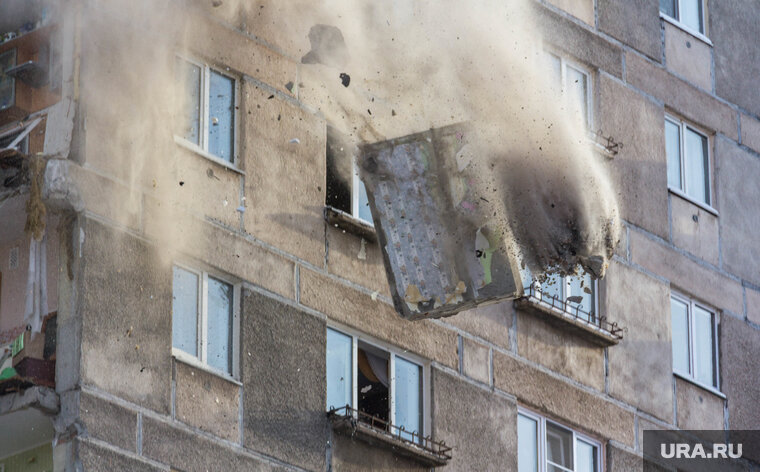    Под обломками зданий в секторе Газа могут находиться люди