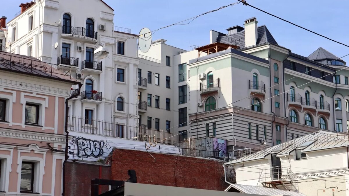     В Татарстане воскресенье, 15 октября, завершилось обсуждением состояния горбольницы №12 в Казани, результатов, достигнутых в сфере дорожного хозяйства, а также роста численности бродячих собак в Альметьевске. Подробнее — в итогах дня от Inkazan.