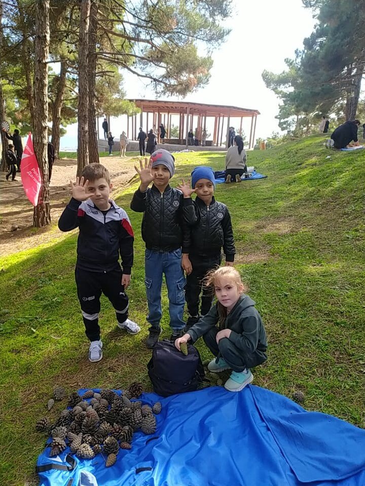 15 октября отмечается праздник "День Отца". Учащиеся МБОУ 