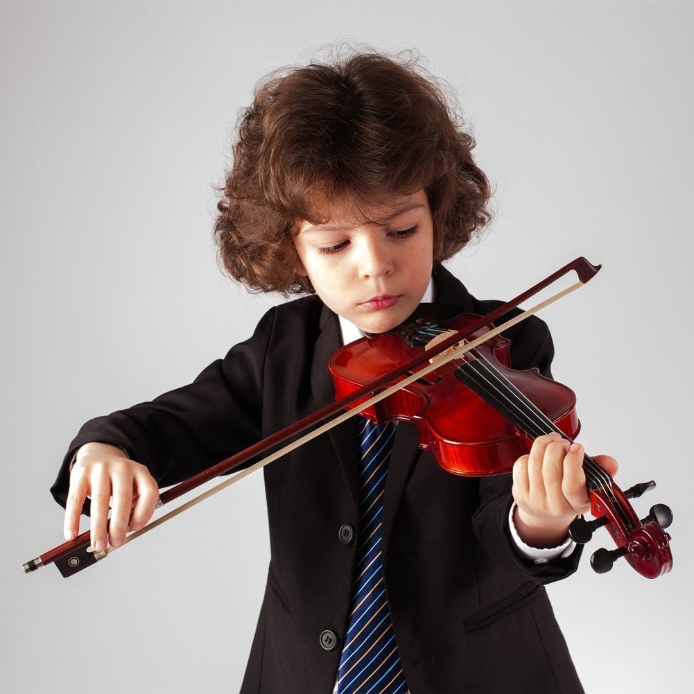 Мастер класс скрипки. Мальчик со скрипкой. Скрипач. Скрипка для детей. Музыкант скрипач.