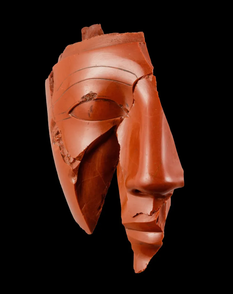 Фрагментарная голова фараона, Новое Царство, около 1400-1390 гг. до н.э.