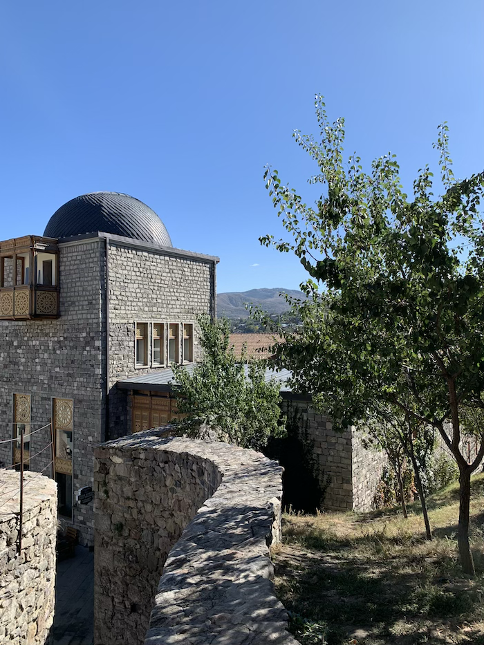 Территория Рабата и вид на отель