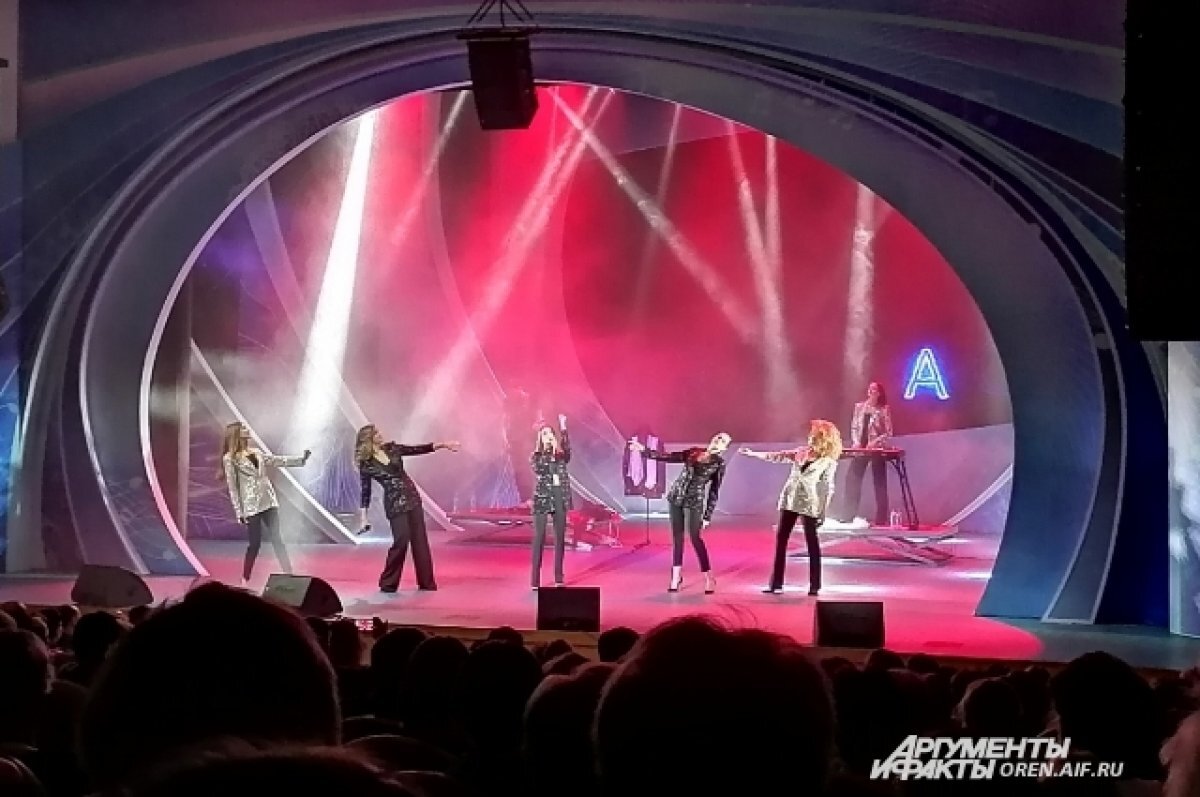    Солистка хора Турецкого из Киселёвска рассказала, как попала в группу