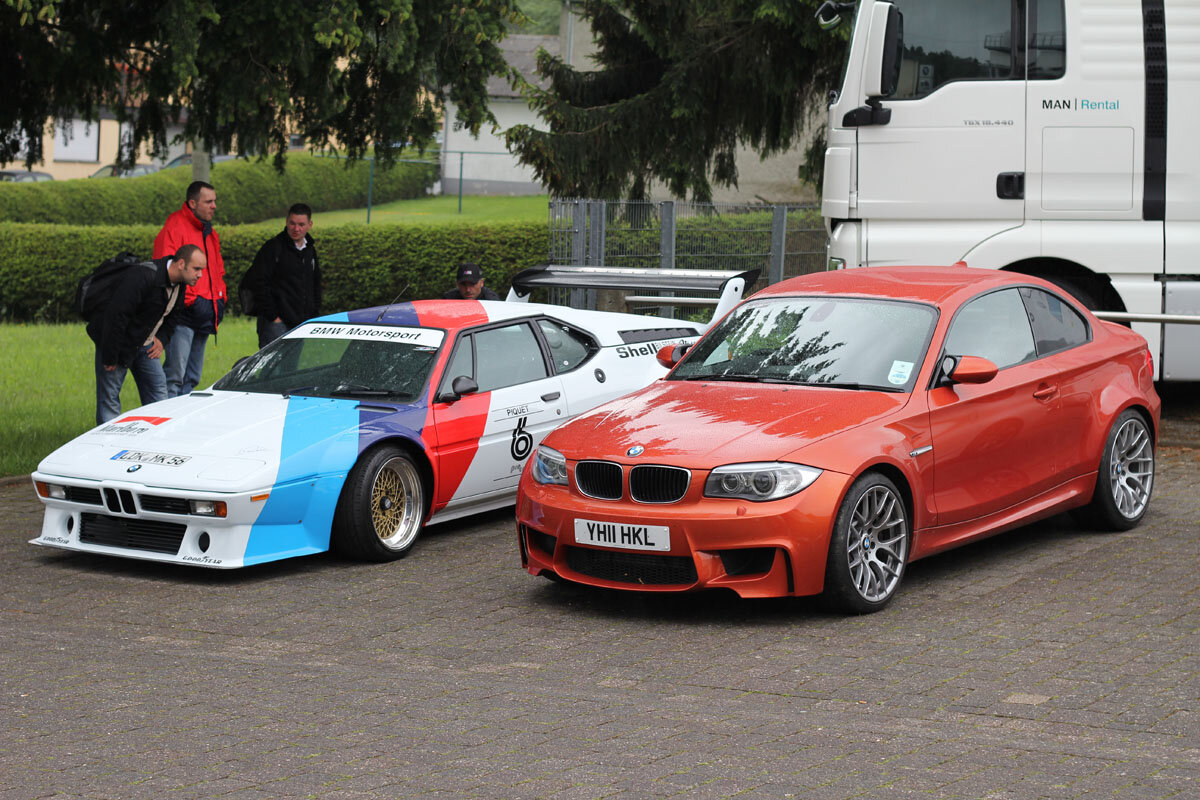 На этом фото можно наглядно увидеть разницу между М1 и 1М.