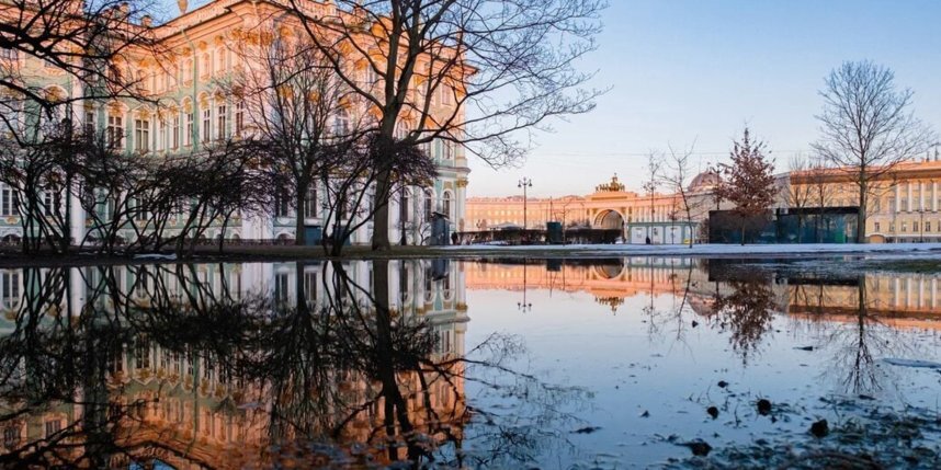   Синоптик пообещал петербуржцам легкий снежный покров уже к концу этой недели.Алёна Бобрович.