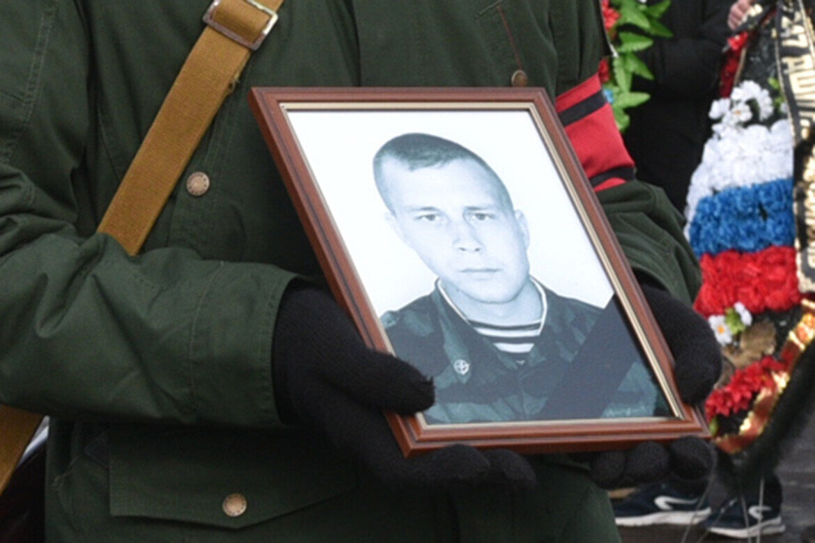 ​Андрей Яранцев неоднократно получал ранения, но всегда оставался в строю. А в начале октября прошлого года подорвался при разминировании. Фото: nabchelny.ru 