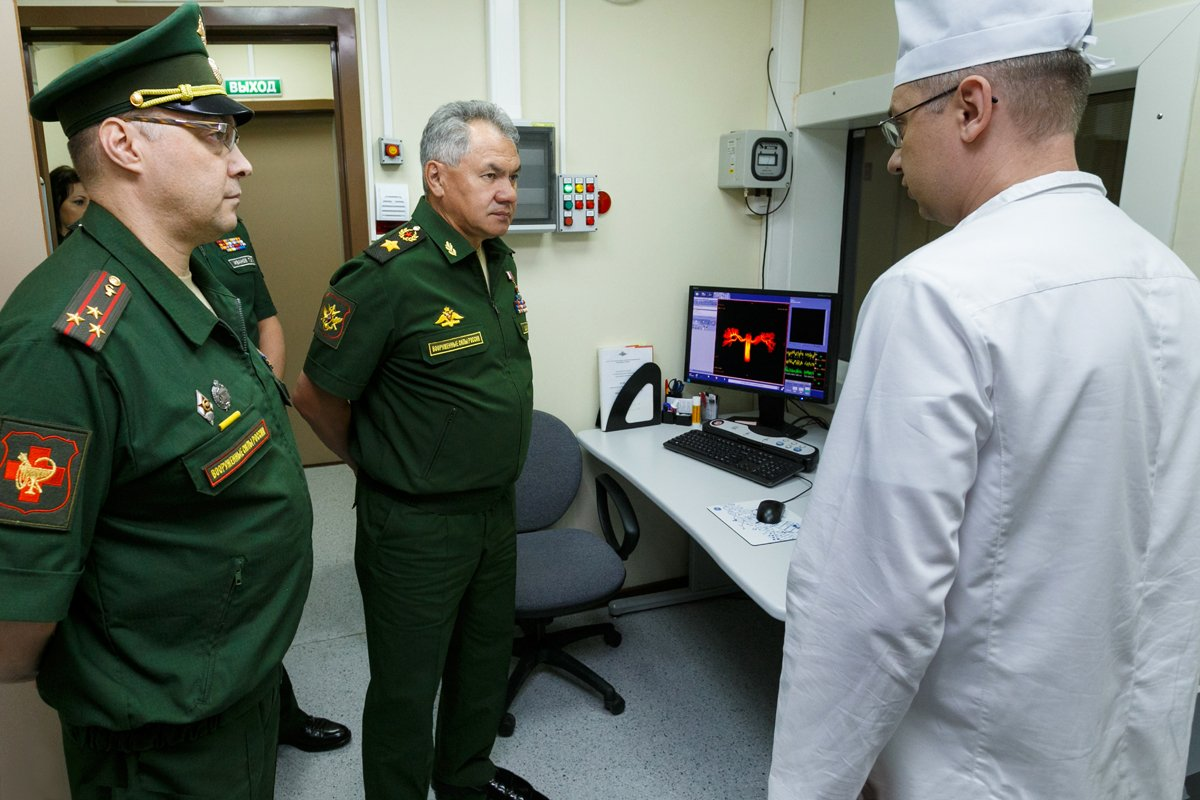 Лечение военнослужащих. Шойгу в госпитале Минобороны. Шойгу военный госпиталь Шойгу. Попов Александр Павлович 52 КДЦ. 52 Медицинский центр Министерства обороны
