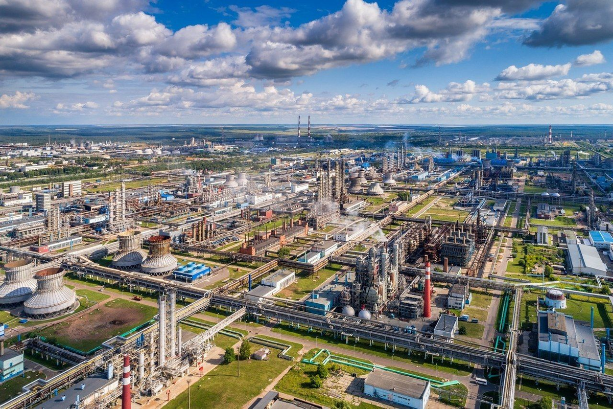 Продолжаю второй сезон святого рандома с дивидендными акциями. Каждый месяц я выбираю одну рандомную акцию из заранее составленного списка.-2