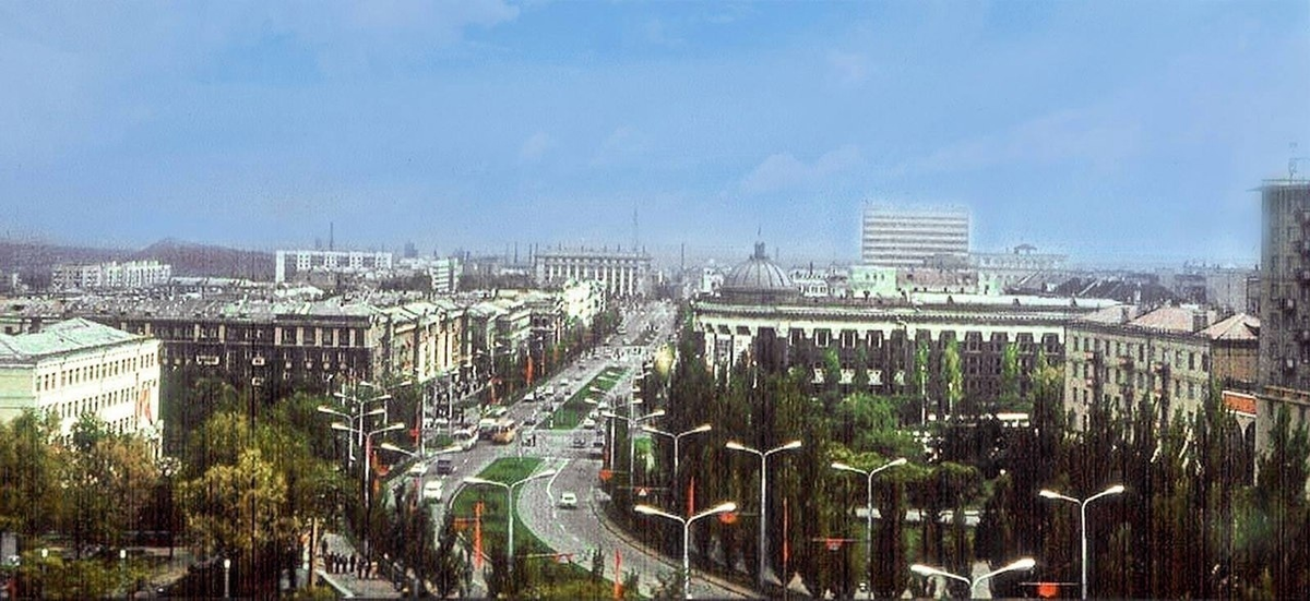 Донецк ул артема фото