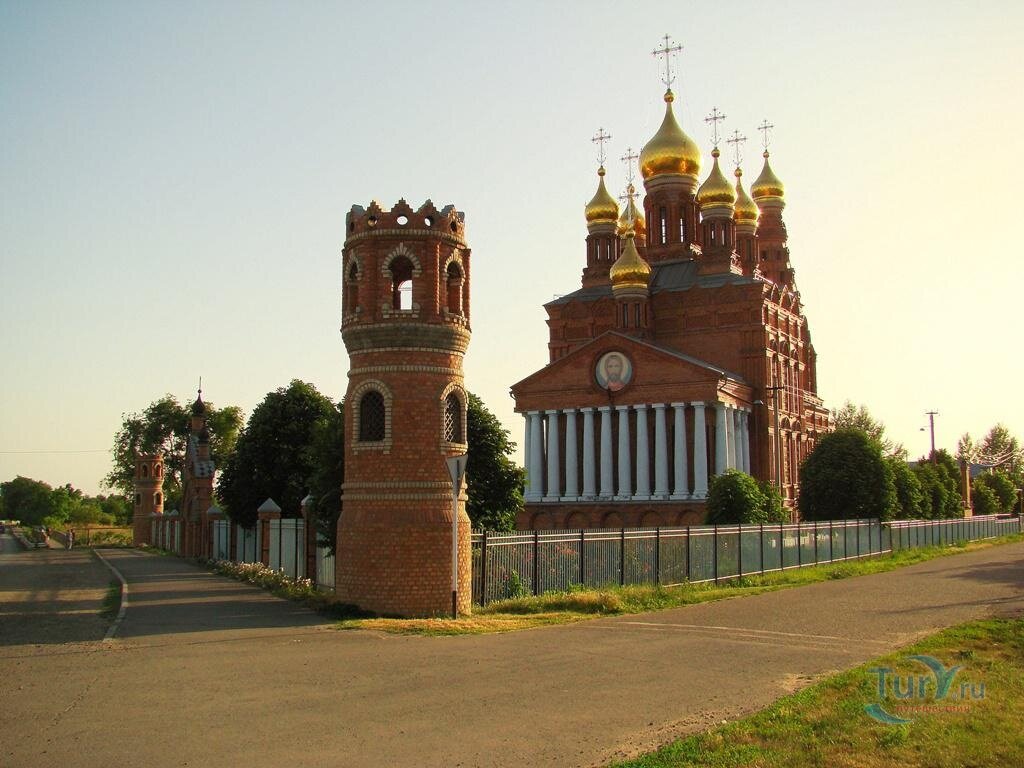 Станица кущевская краснодарский край. Кущевская станица Краснодарский край. Храм станица Кущевская. Кущёвская станица Церковь. Кущевский район собор.