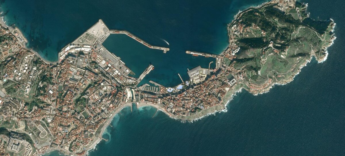 Сеута. Вид со спутника