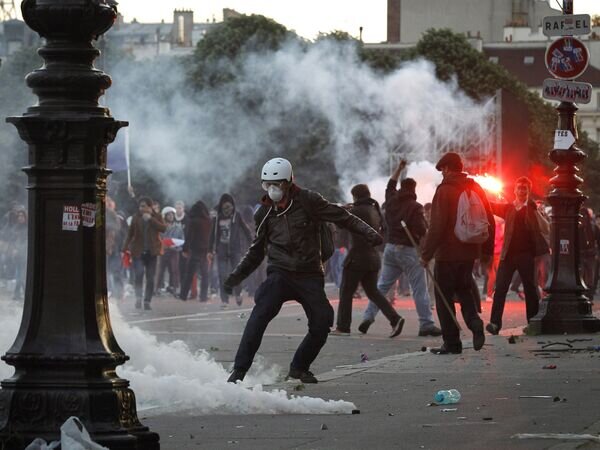    © AP Photo / Laurent Cipriani