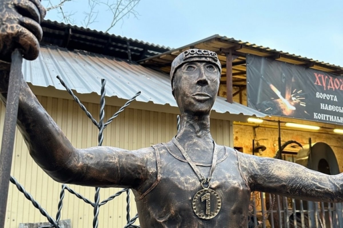    «Что вижу, то кую».