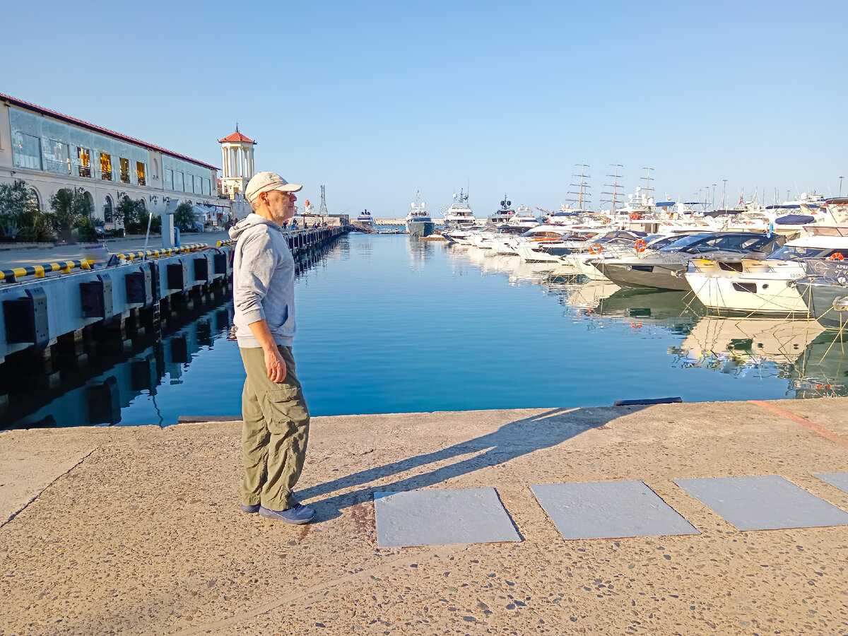 Сочи, Чёрное море, Морской вокзал © Михаил Лекс, автор рассказа и канала