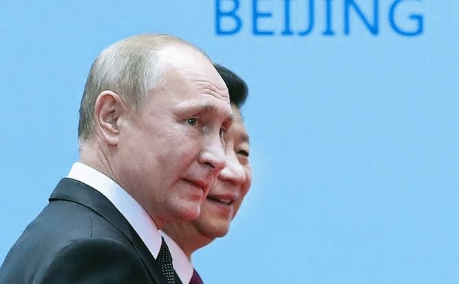 Из открытых источников в интернете. Президент России Владимир Путин и глава КНР Си Дзиньпин.