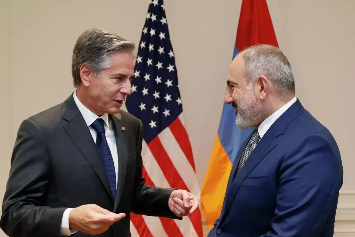 Госсекретарь США Энтони Блинкен и премьер-министр Армении Никол Пашинян (Фото: официальный сайт премьер-министра Армении)